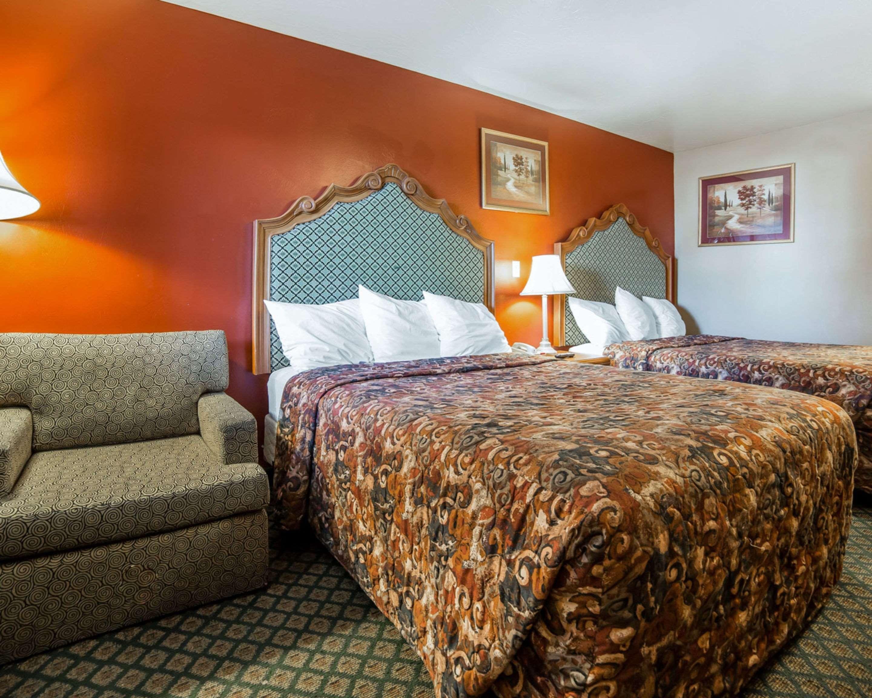 Riverton Inn & Suites ריברטון מראה חיצוני תמונה