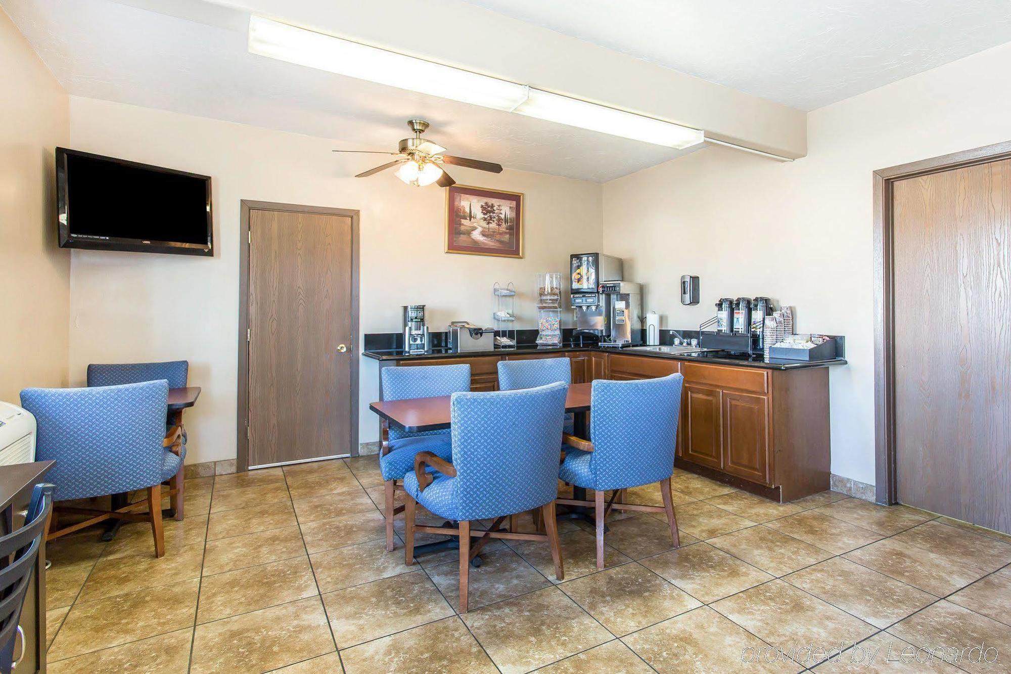 Riverton Inn & Suites ריברטון מראה חיצוני תמונה