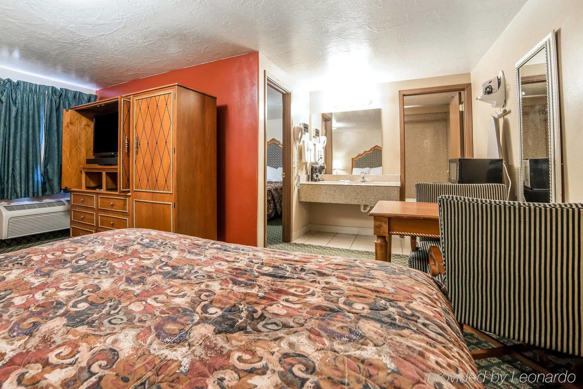 Riverton Inn & Suites ריברטון מראה חיצוני תמונה
