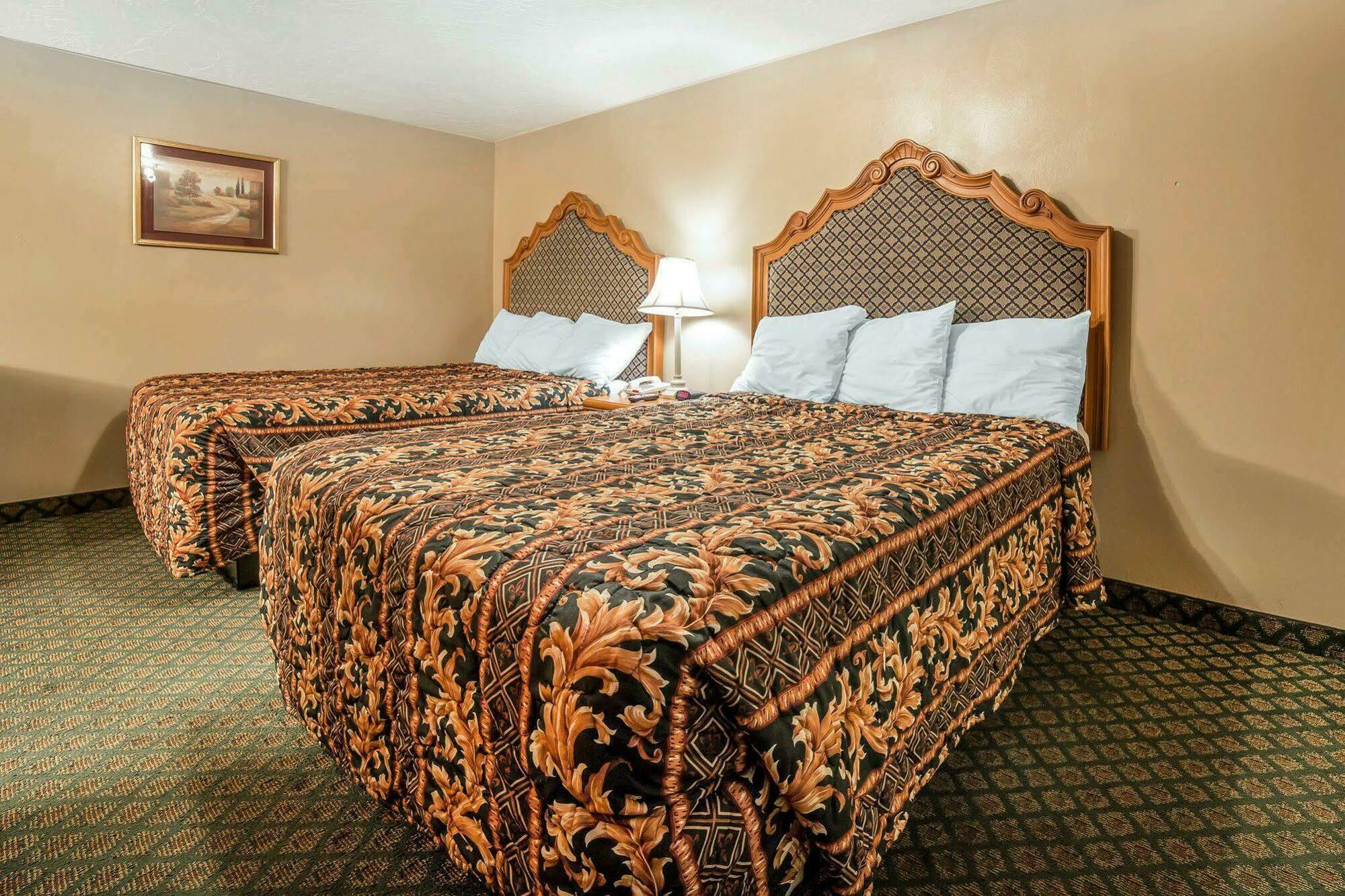 Riverton Inn & Suites ריברטון מראה חיצוני תמונה