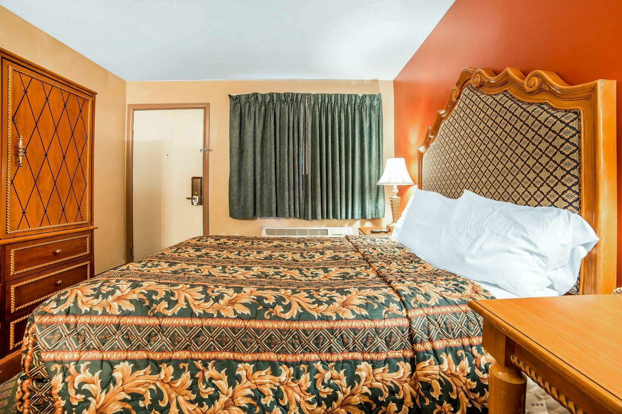 Riverton Inn & Suites ריברטון מראה חיצוני תמונה